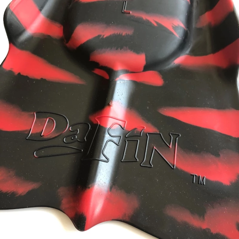 DaFiN Swim Fins Zak Noyle NSLA Black Red - ML - UK 8-9 (US9-10) 3 DaFiN Swim Fins Zak Noyle NSLA Black Red - ML - UK 8-9 (US9-10) - Image 3